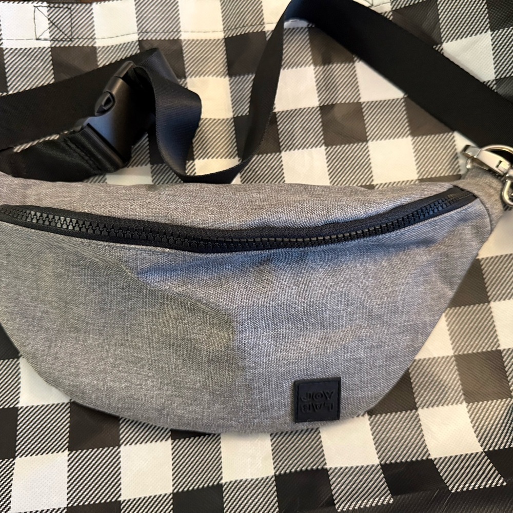 JoyLab Gray Fanny pack
